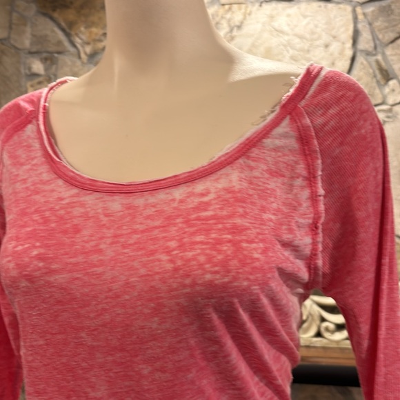 Top - Picture 2 of 5